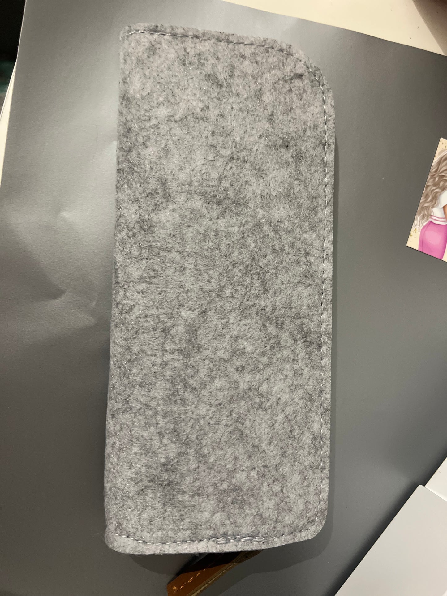 Personalisiertes Mäppchen mit Schriftzug